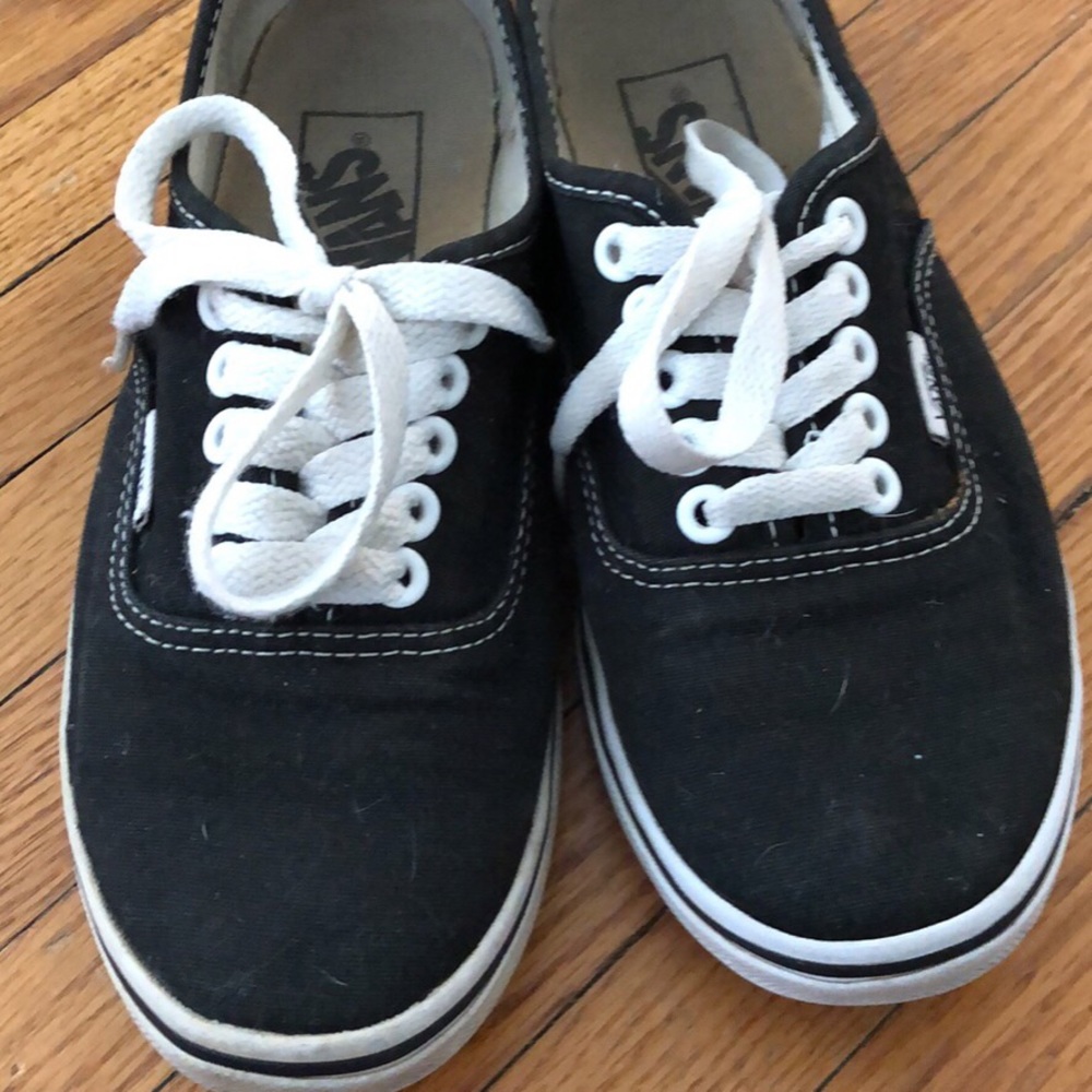 Black vans